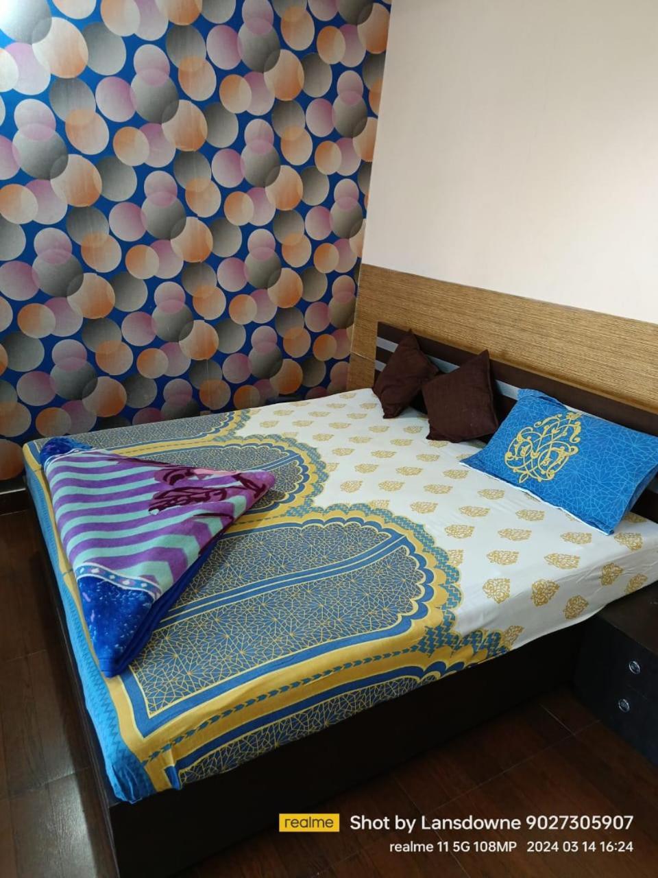 Joshi Holiday Home Stay Lansdowne Ngoại thất bức ảnh