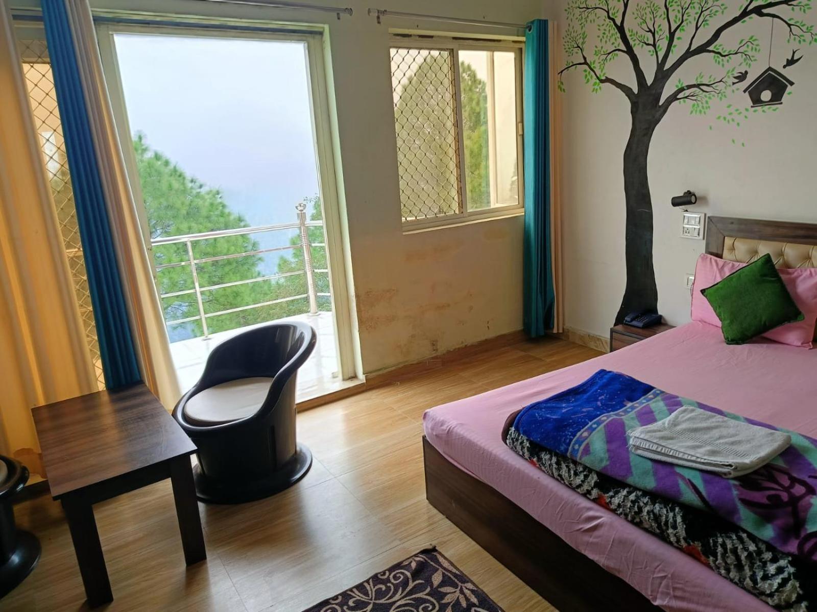 Joshi Holiday Home Stay Lansdowne Ngoại thất bức ảnh